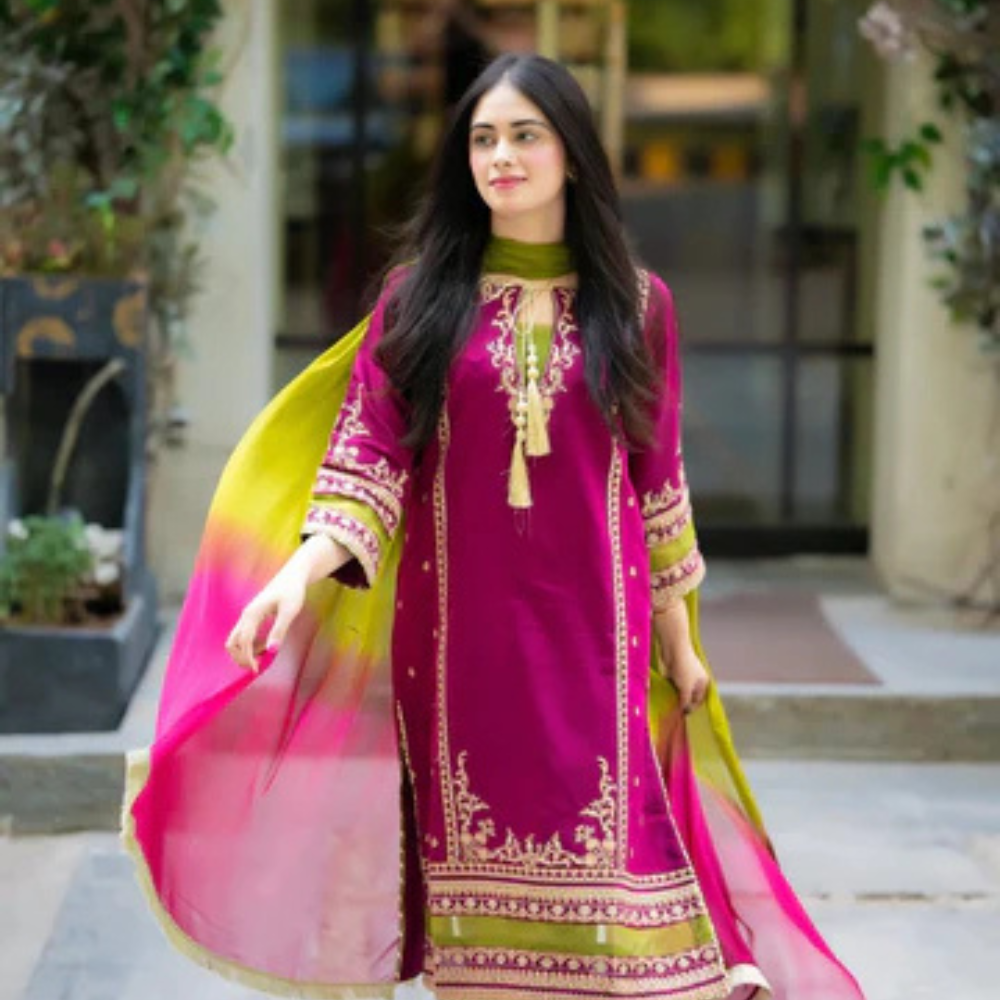 WAVY 3PC Set – A Fusion of Tradition & Modern Fashion