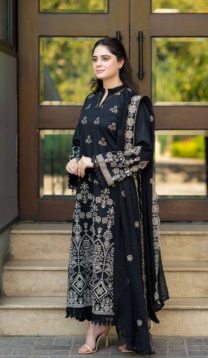 Classic Navy 3-Piece Suit – Timeless Elegance in Every Stitch T