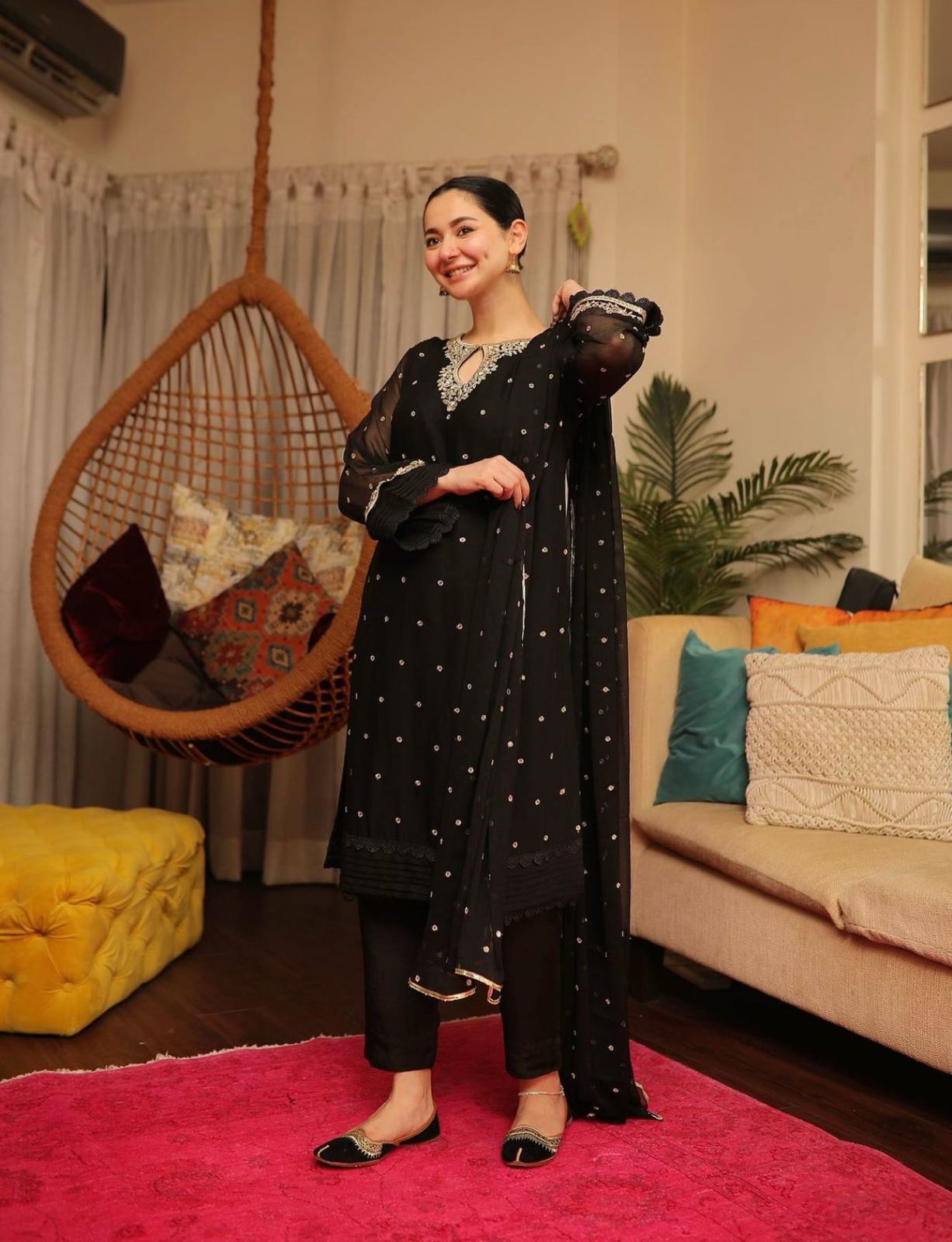 Shafoon 3-Piece Suit – Elegance Redefined in Three Layers